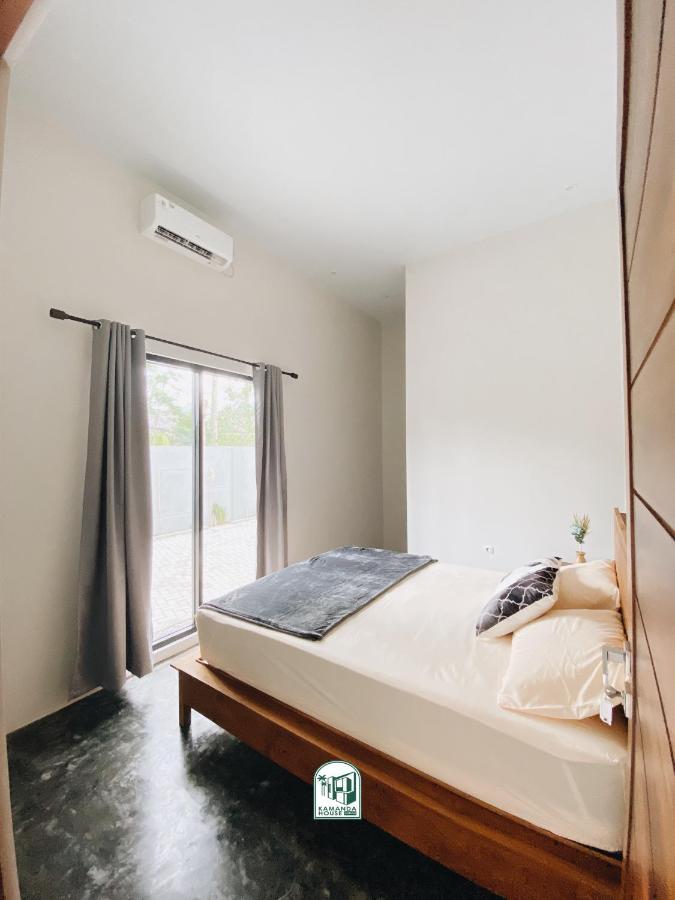 Kmanda House Holiday home *