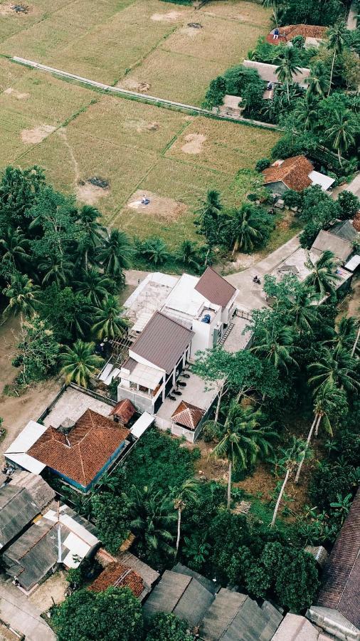 Holiday home Kmanda House